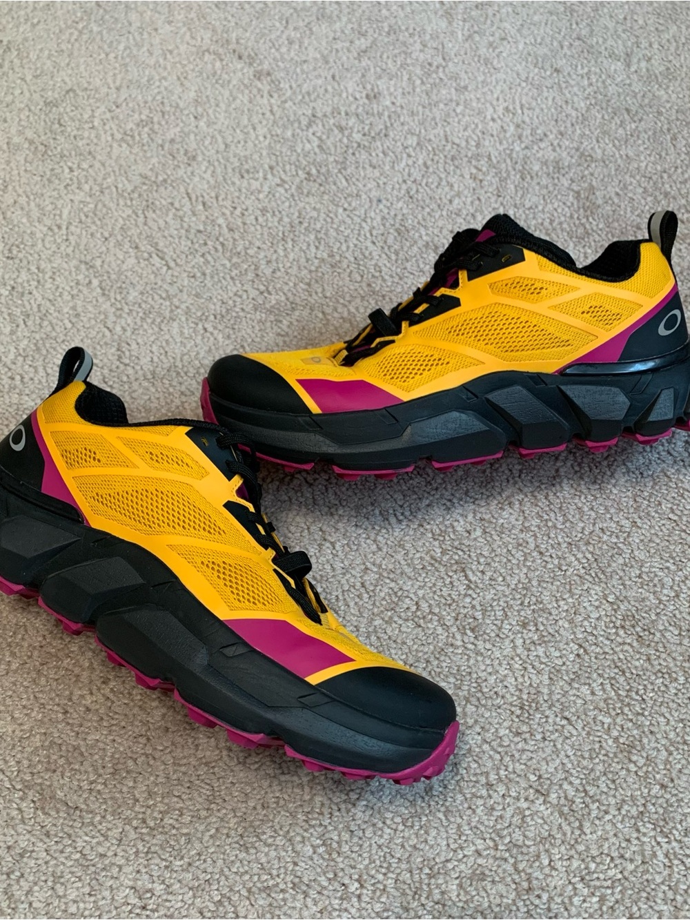 Oakley Light Breathe Trail Running Hiking Yellow/Purple Shoes Mens Size 7